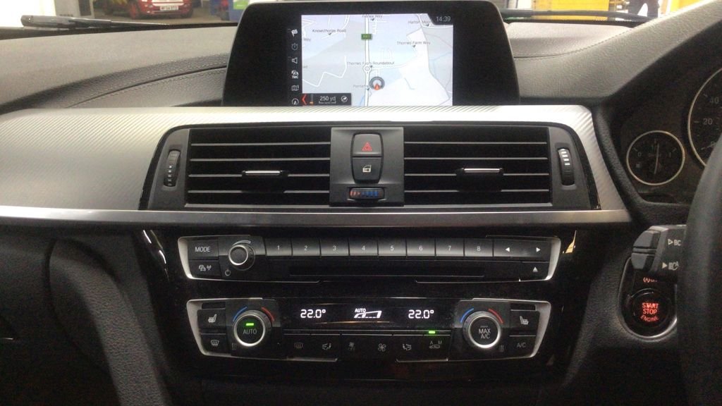 Used BMW 3 Series 2018 for sale - 76333944: Photo 3