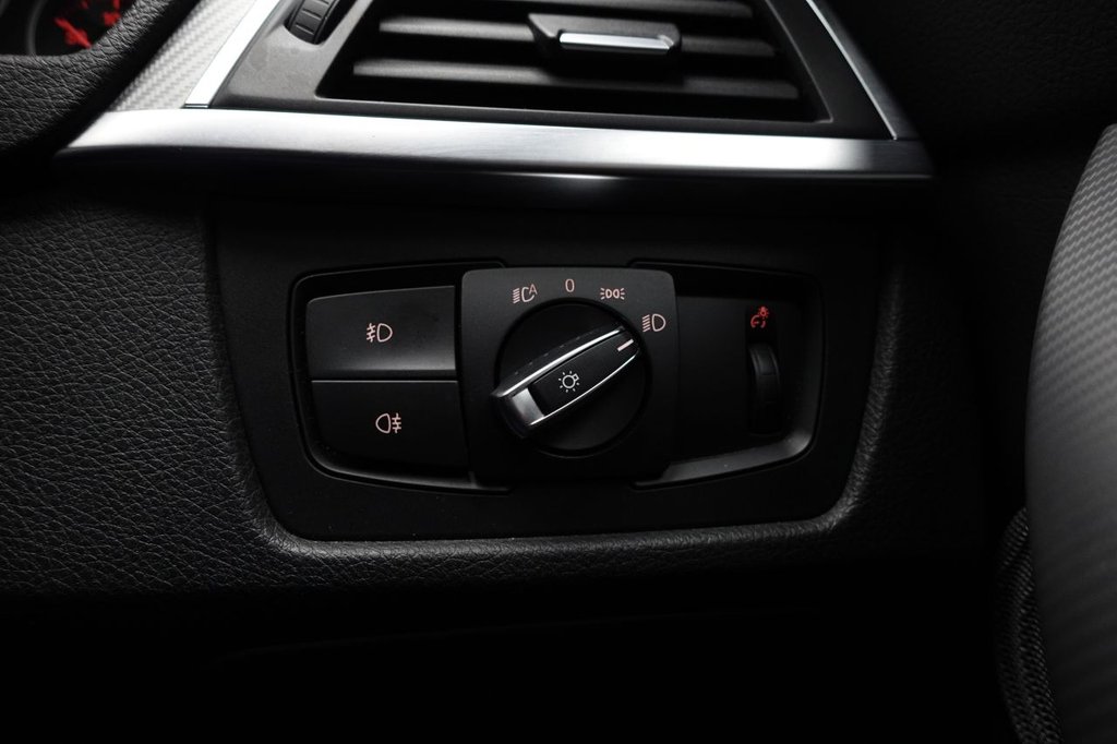 Used BMW 3 Series 2018 for sale - 76333944: Photo 49