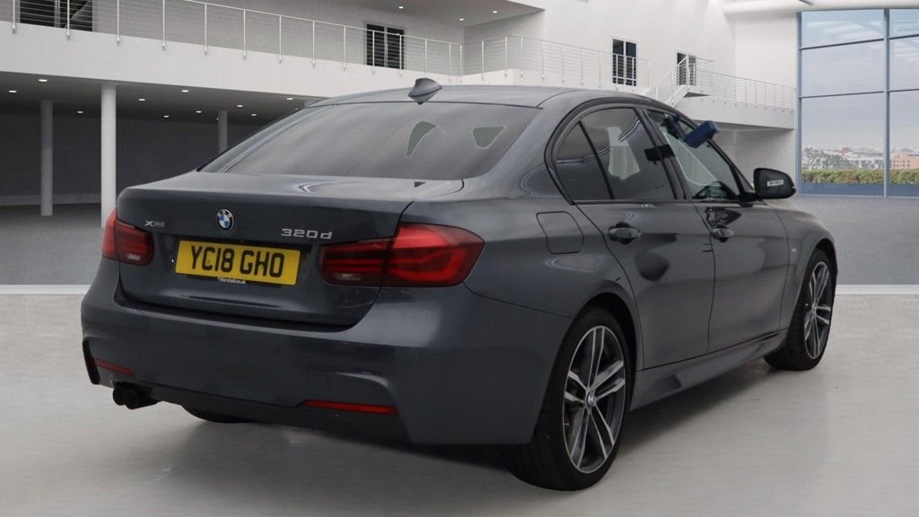 Used BMW 3 Series 2018 for sale - 76333944: Photo 8