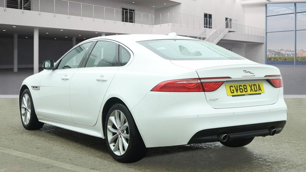 Used Jaguar XF 2019 for sale - 78069118: Photo 4