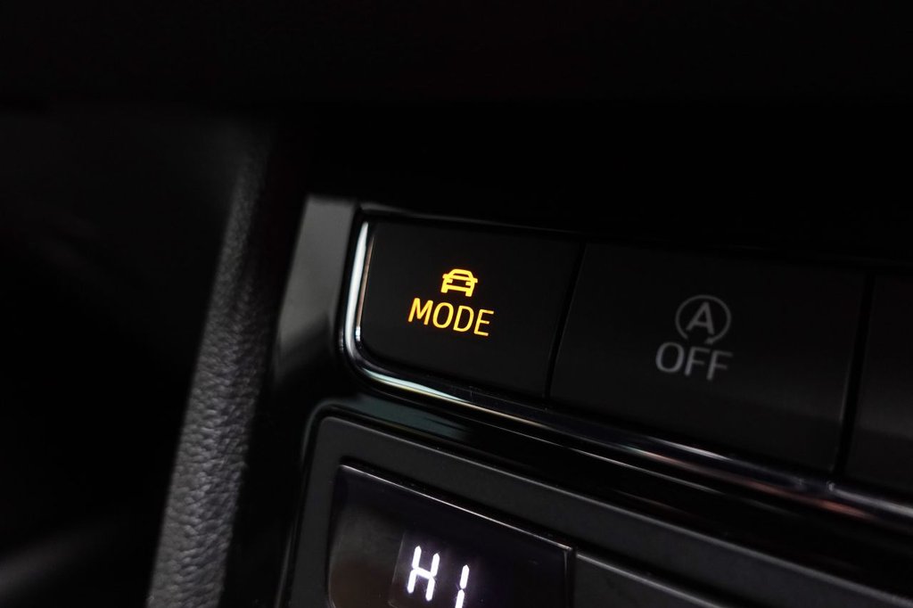 Used SEAT Leon 2019 for sale - 76223880: Photo 40