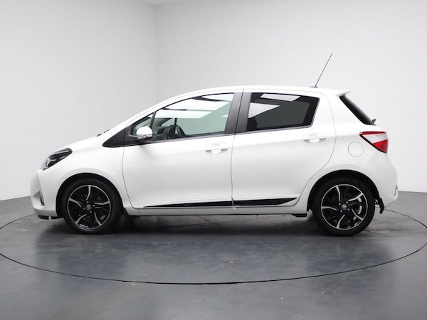 Used Toyota Yaris 2018 for sale - 75800294: Photo 8