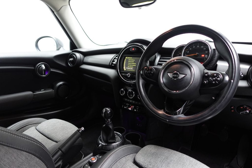 Used MINI Hatch 2014 for sale - 76973519: Photo 18