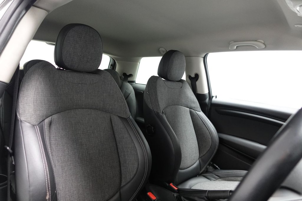 Used MINI Hatch 2014 for sale - 76973519: Photo 2