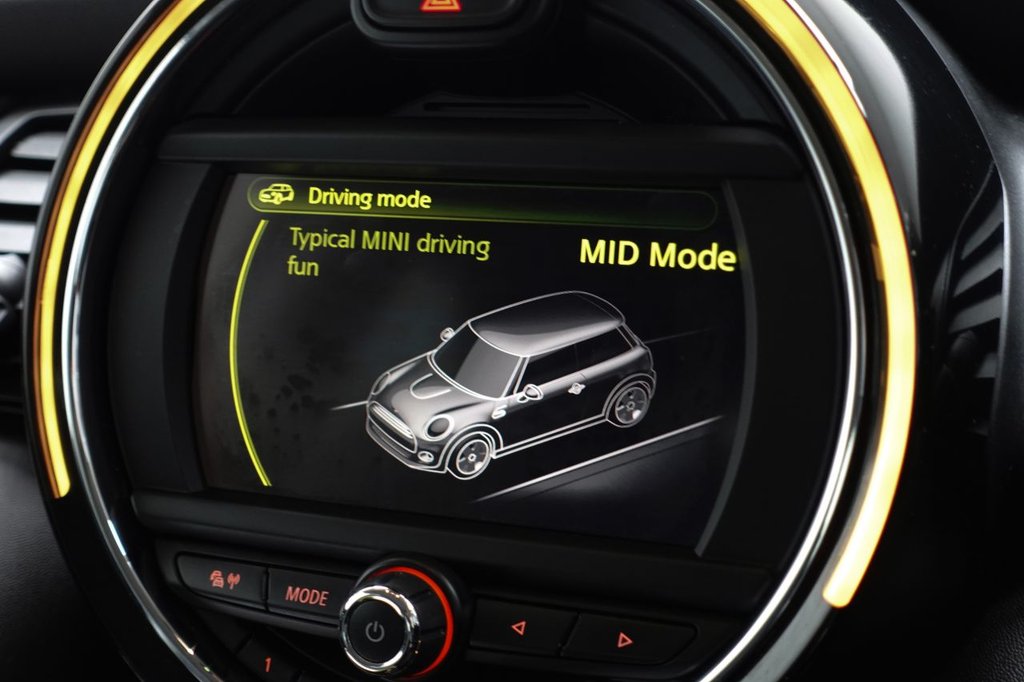 Used MINI Hatch 2014 for sale - 76973519: Photo 32