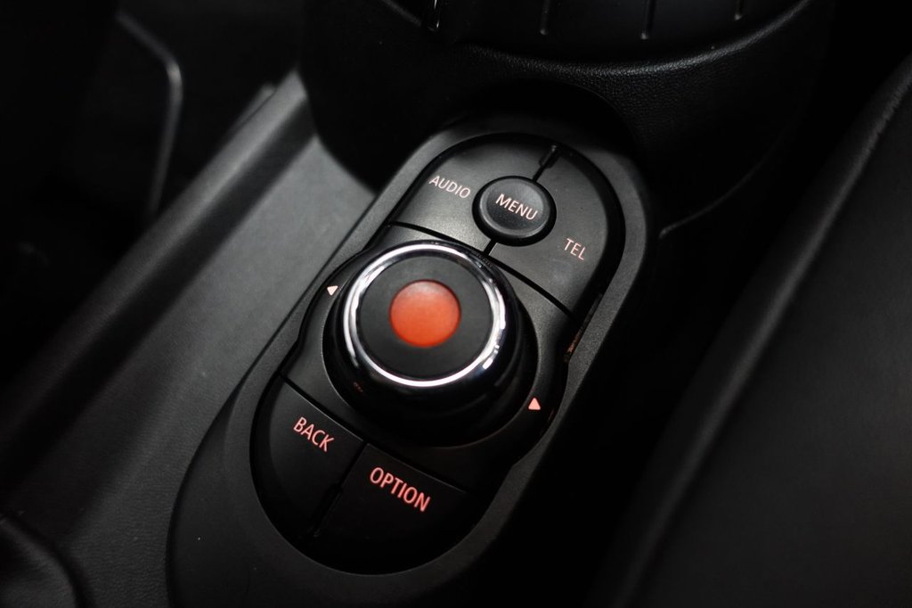 Used MINI Hatch 2014 for sale - 76973519: Photo 39