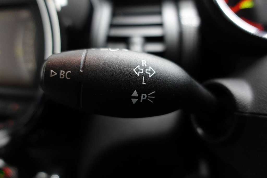 Used MINI Hatch 2014 for sale - 76973519: Photo 40