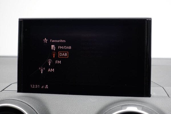 Used Audi Q2 2017 for sale - 76081070: Photo 30