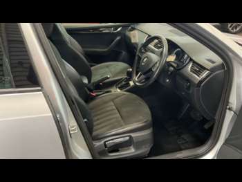 Used Skoda Octavia 2020 for sale - 75397291: Photo