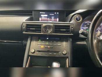 Used Lexus IS 2019 for sale - 75572999: Photo