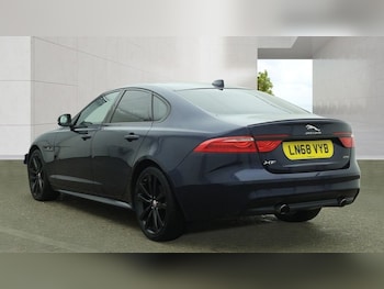 Used Jaguar XF 2018 for sale - 79584666: Photo