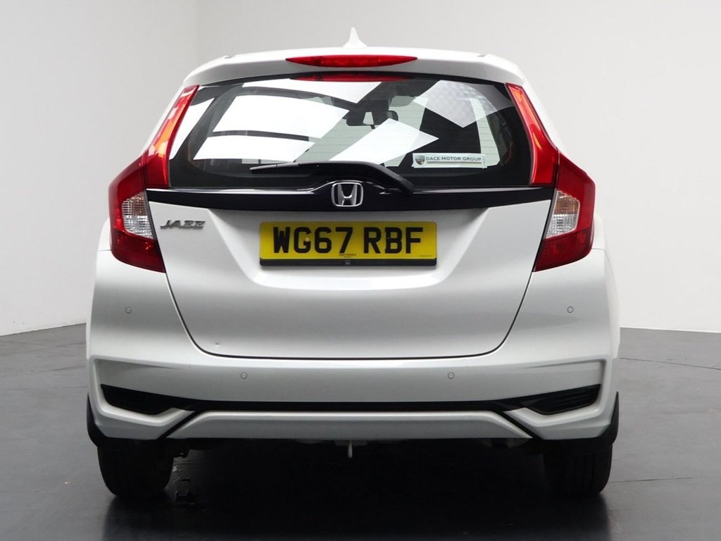 Used Honda Jazz 2017 for sale - 77026759: Photo 11