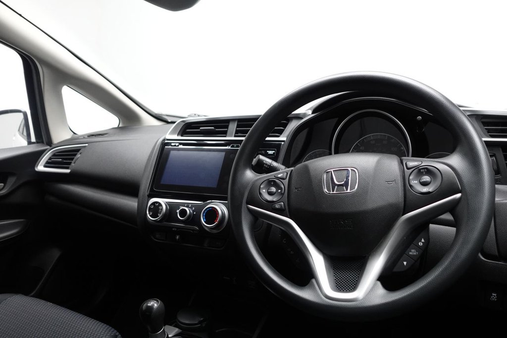 Used Honda Jazz 2017 for sale - 77026759: Photo 20