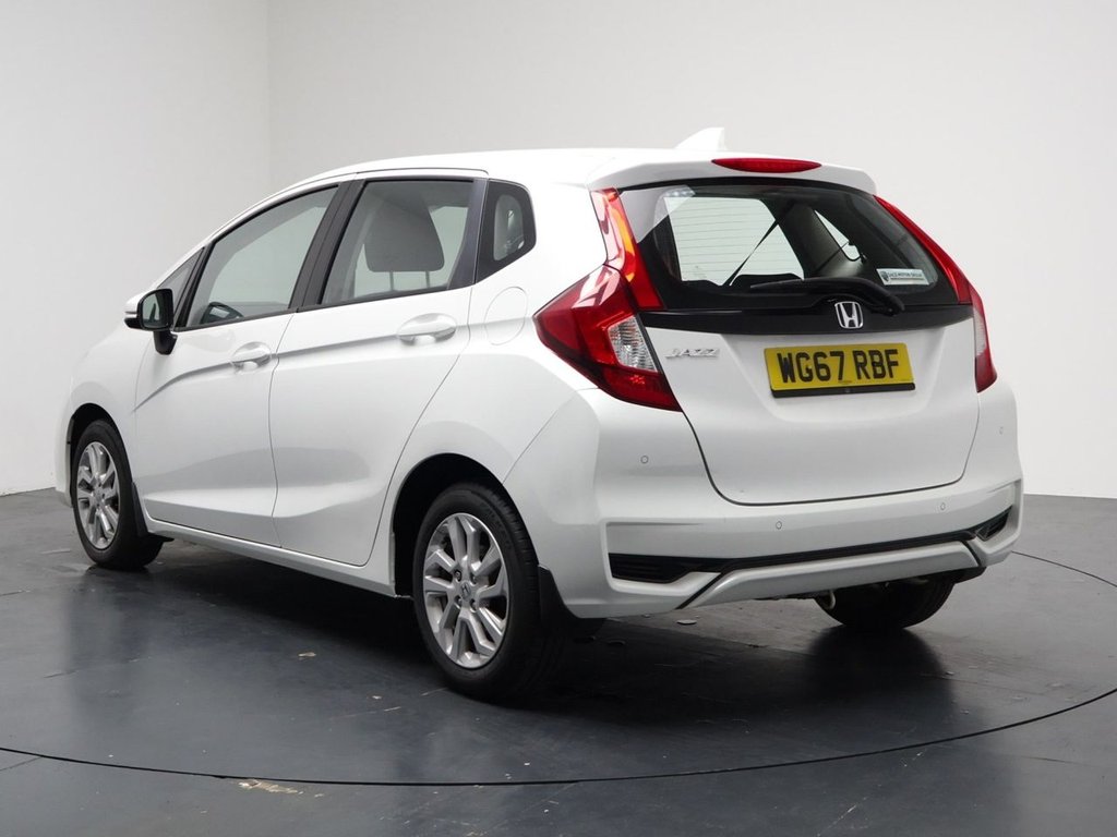 Used Honda Jazz 2017 for sale - 77026759: Photo 9