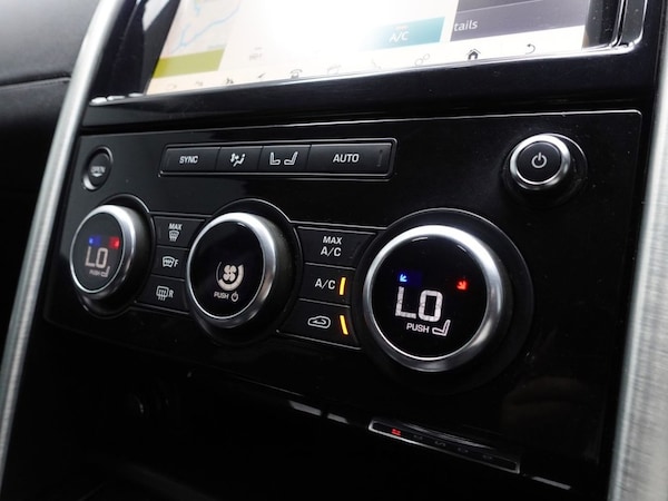 Used Land Rover Discovery 2018 for sale - 75487391: Photo 36