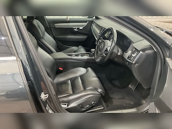 Used Volvo V90 2020 for sale - 79584667: Photo