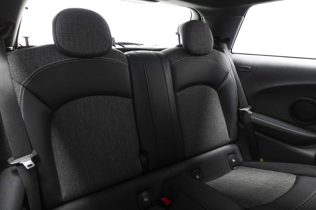 Used MINI Hatch 2021 for sale - 76923302: Photo 18