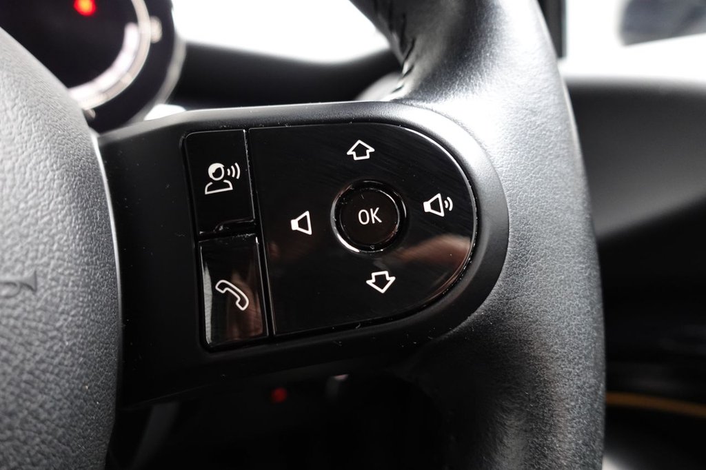 Used MINI Hatch 2021 for sale - 76923302: Photo 21