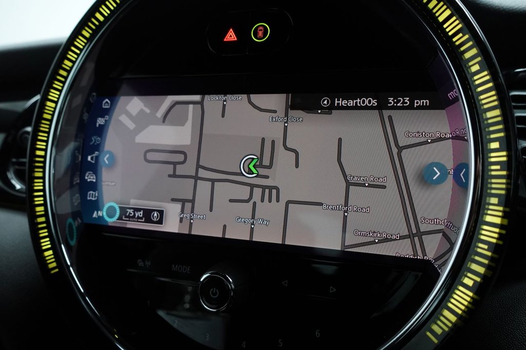 Used MINI Hatch 2021 for sale - 76923302: Photo 3