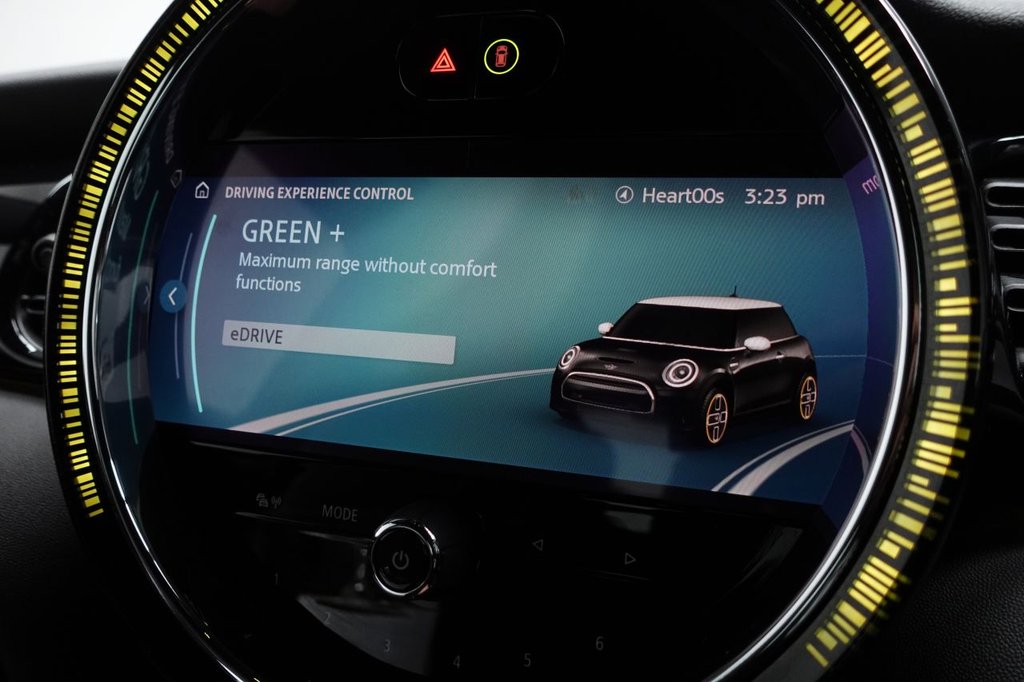 Used MINI Hatch 2021 for sale - 76923302: Photo 32