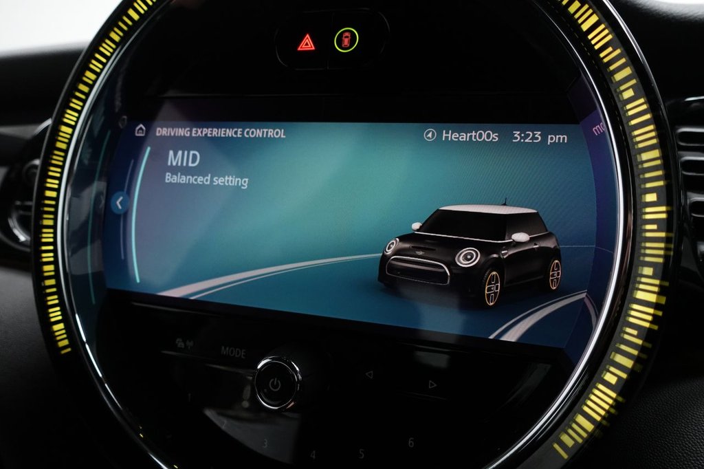 Used MINI Hatch 2021 for sale - 76923302: Photo 35