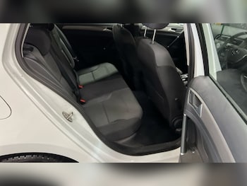 Used Volkswagen Golf 2016 for sale - 75853876: Photo