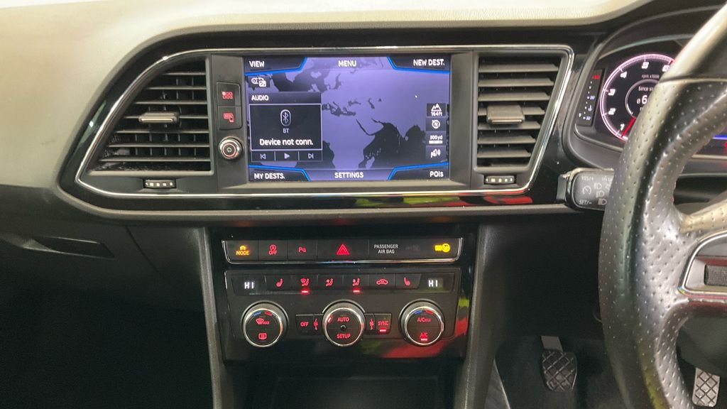 Used SEAT Leon 2019 for sale - 76632565: Photo 3