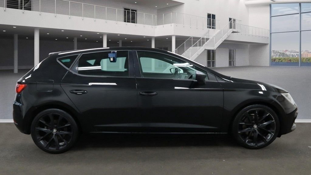 Used SEAT Leon 2019 for sale - 76632565: Photo 9