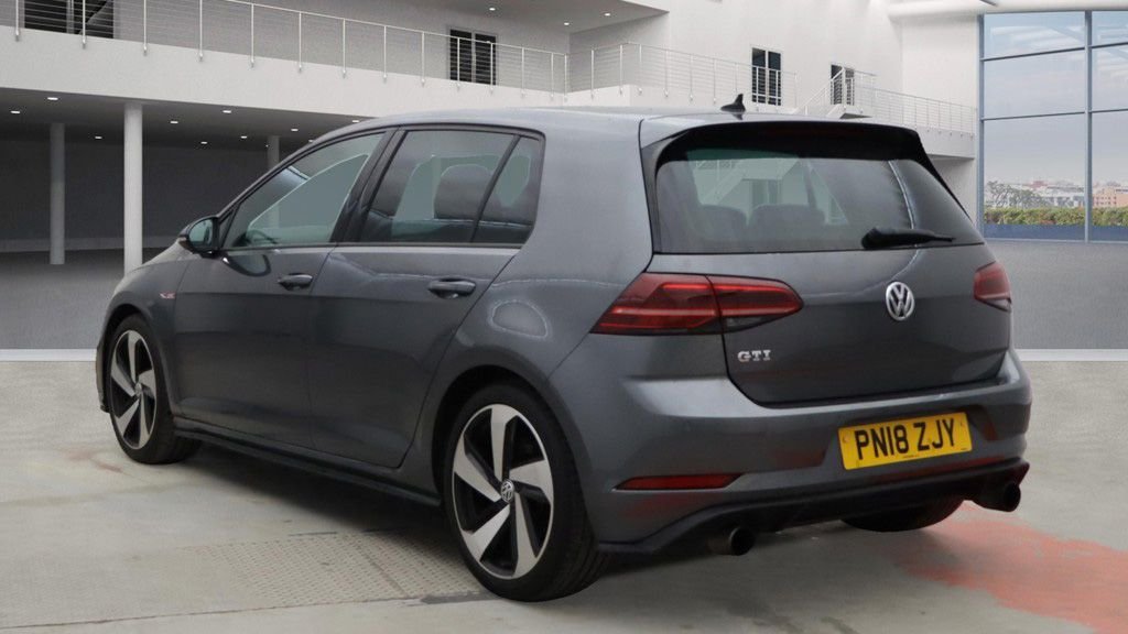 Used Volkswagen Golf 2018 for sale - 76848316: Photo 6