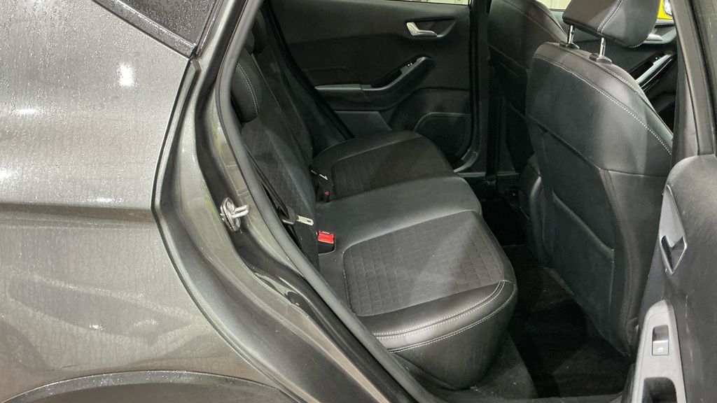 Used Ford Fiesta 2018 for sale - 76396215: Photo 12