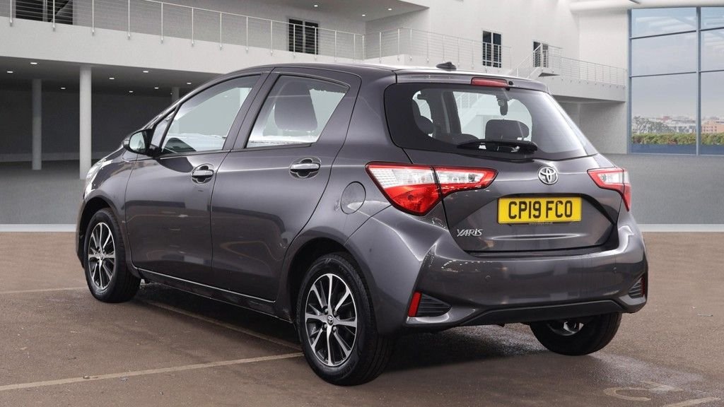 Used Toyota Yaris 2019 for sale - 77720078: Photo 5