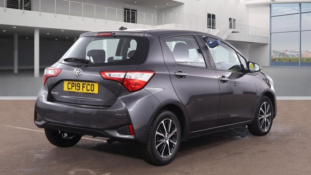 Used Toyota Yaris 2019 for sale - 77720078: Photo 6