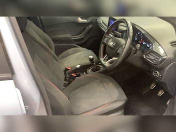 Used Ford Fiesta 2021 for sale - 75527682: Photo