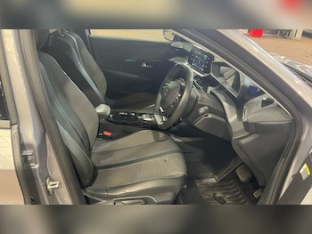 Used Peugeot E-208 2022 for sale - 75753031: Photo