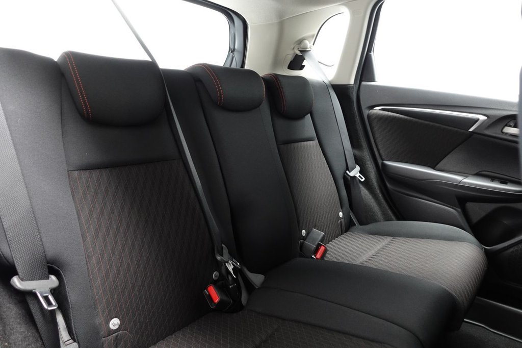 Used Honda Jazz 2018 for sale - 76291827: Photo 18