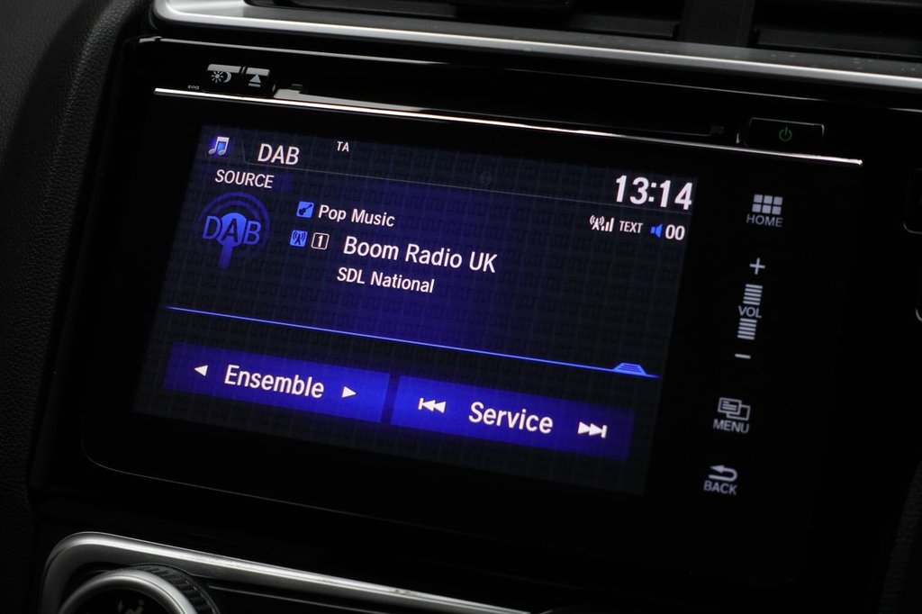 Used Honda Jazz 2018 for sale - 76291827: Photo 30