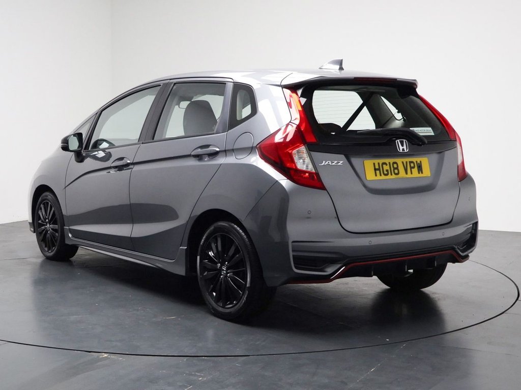 Used Honda Jazz 2018 for sale - 76291827: Photo 9