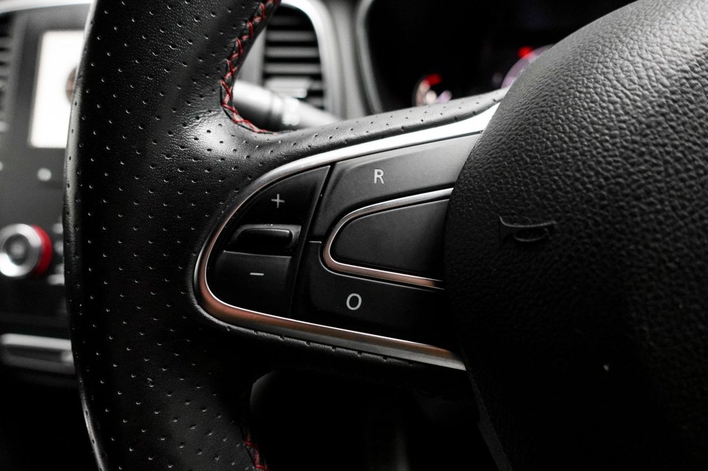 Used Renault Megane 2019 for sale - 76223909: Photo 26