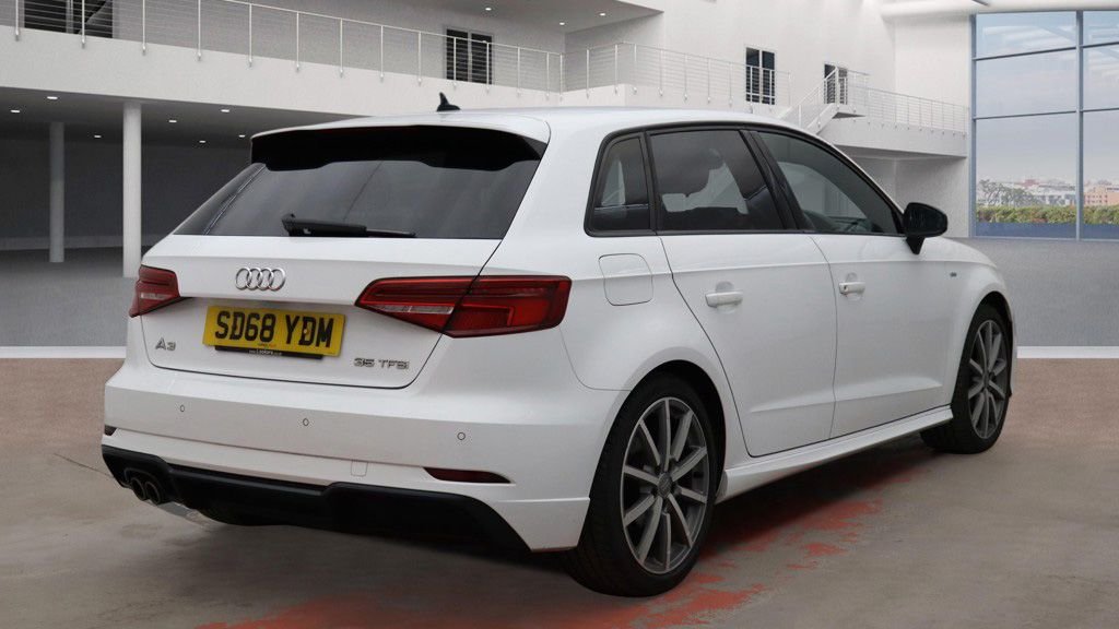 Used Audi A3 2018 for sale - 77967284: Photo 4