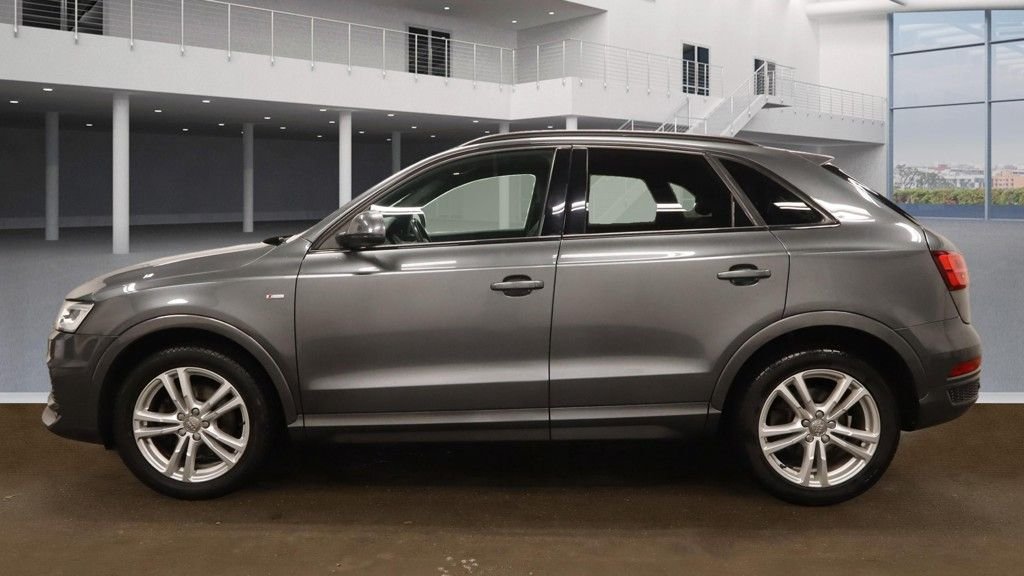 Used Audi Q3 2017 for sale - 76595943: Photo 11