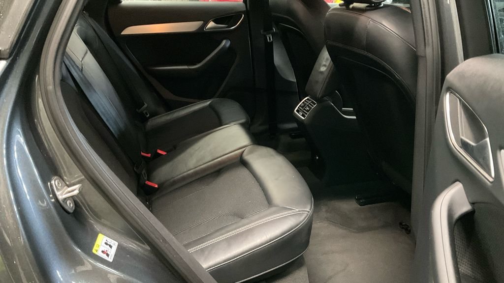 Used Audi Q3 2017 for sale - 76595943: Photo 12