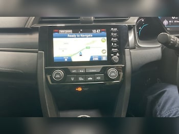 Used Honda Civic 2020 for sale - 76429919: Photo