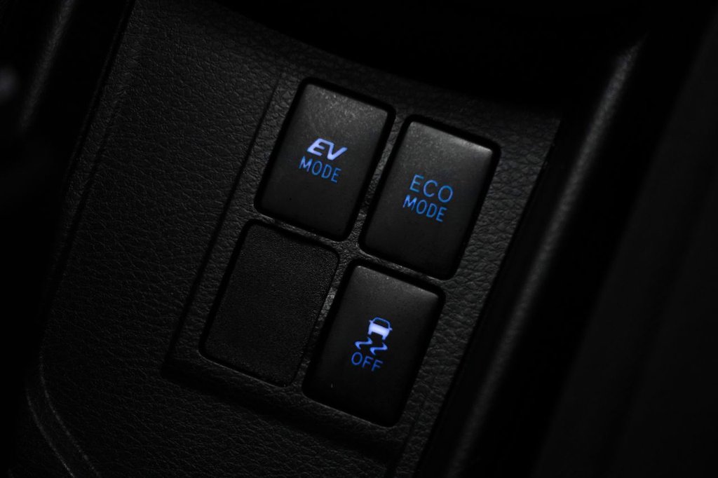 Used Toyota Yaris 2018 for sale - 77007419: Photo 35