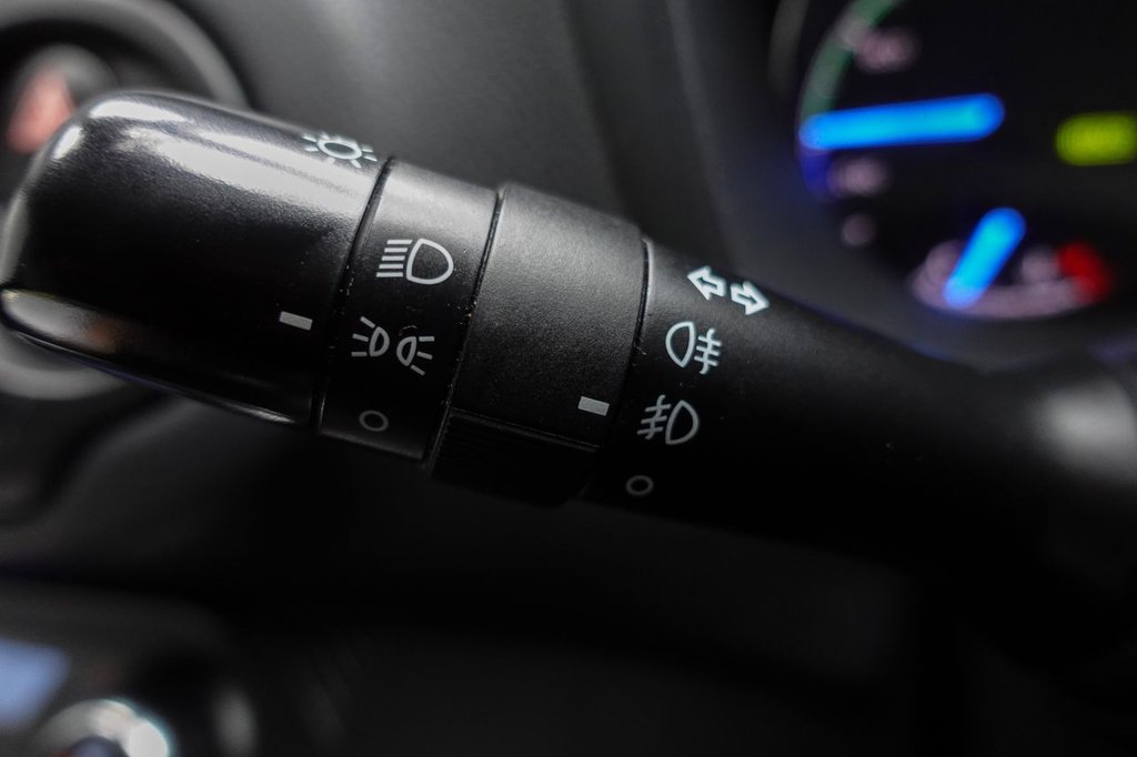 Used Toyota Yaris 2018 for sale - 77007419: Photo 36