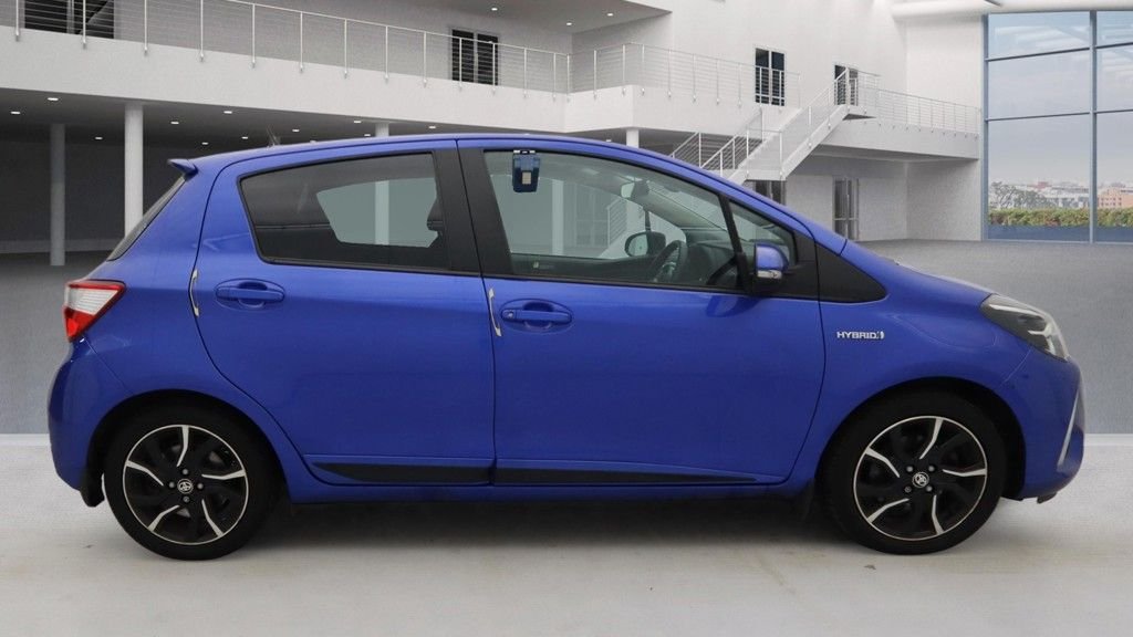 Used Toyota Yaris 2018 for sale - 77007419: Photo 9