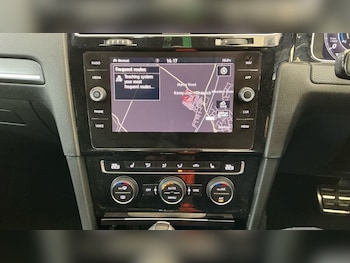 Used Volkswagen Golf 2019 for sale - 77821063: Photo