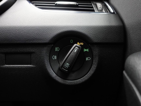 Used Skoda Octavia 2019 for sale - 75264346: Photo 47