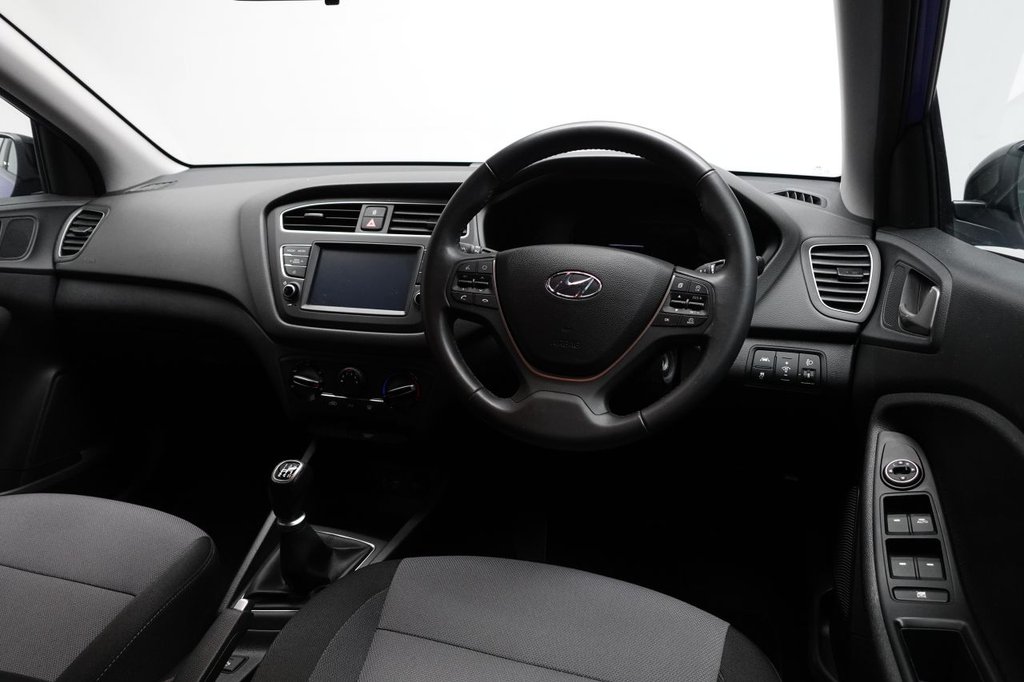 Used Hyundai i20 2020 for sale - 76223730: Photo 20