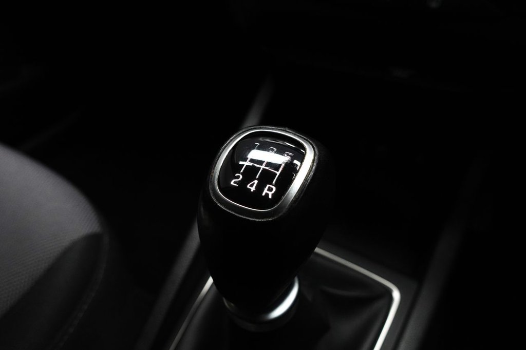 Used Hyundai i20 2020 for sale - 76223730: Photo 35