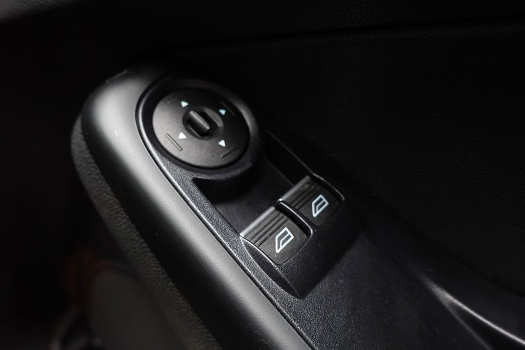 Used Ford Fiesta 2017 for sale - 76655147: Photo 39